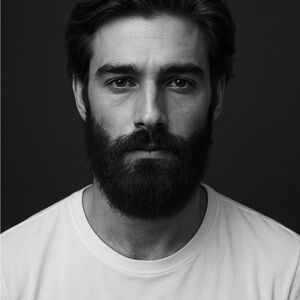 Meet your Posher, Cesar